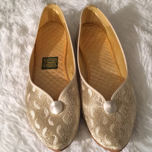 daniel green comfy slippers